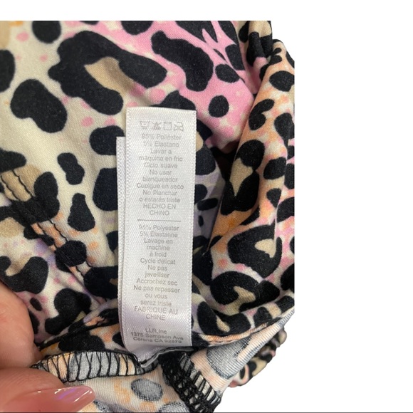 LULAROE MULTI COLOR CHEETAH SOFT LEGGINGS ONE SIZE - Picture 5 of 5